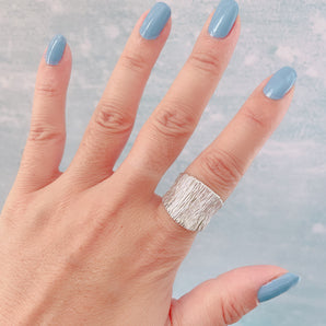 Waterfall Theme Hammered Ring